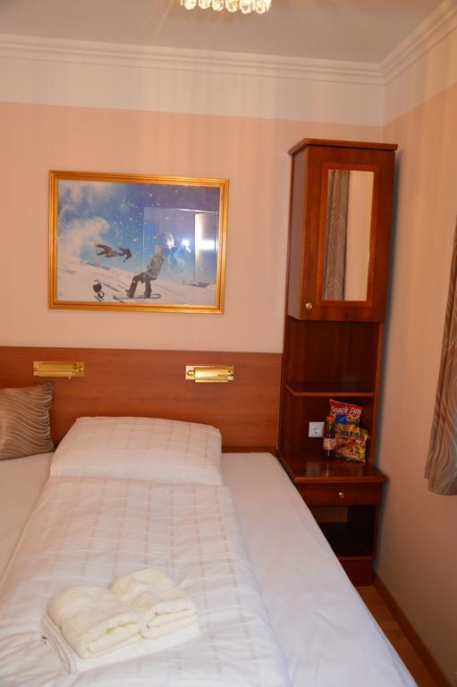 Private Room Pyrkerstrasse Bad Hofgastein Pokój zdjęcie