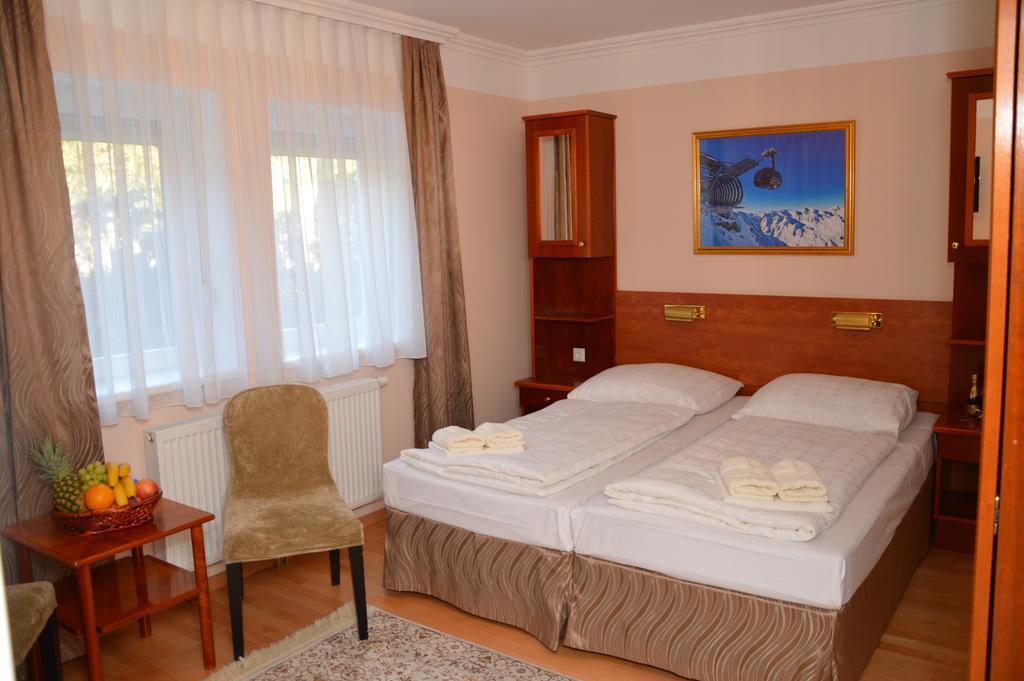 Private Room Pyrkerstrasse Bad Hofgastein Pokój zdjęcie